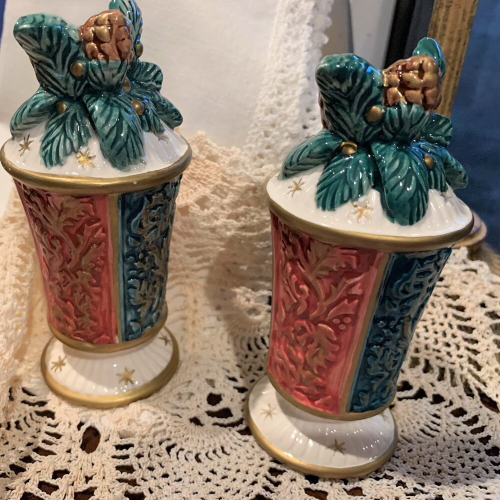 Fitz and Floyd Christmas Salt and Pepper Shakers